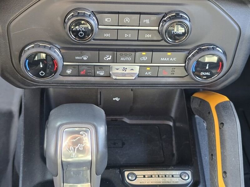 Certified 2022 Ford Bronco Badlands AWD/4WD image 24