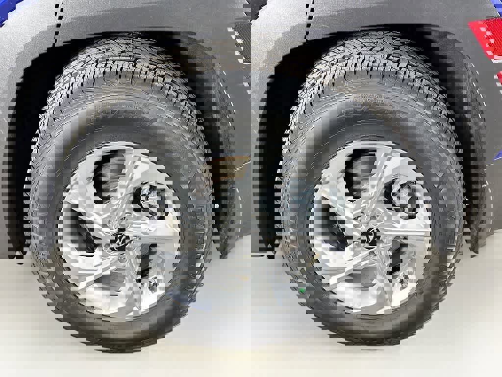 Used 2023 Hyundai Tucson SE image 11