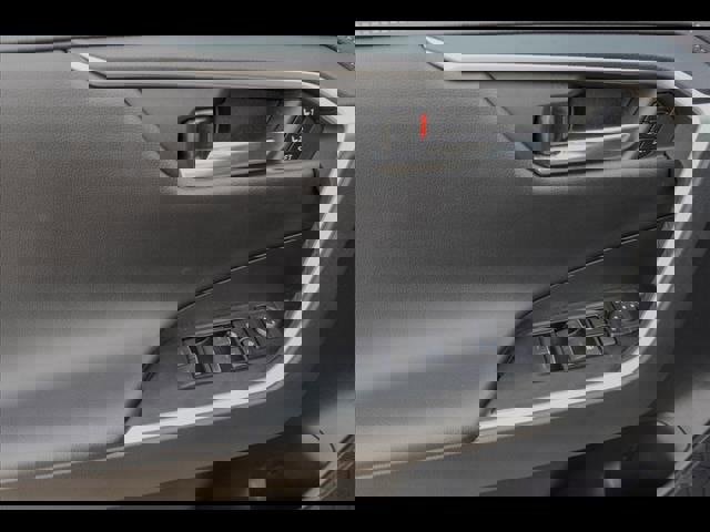 Used 2023 Toyota RAV4 Limited image 17