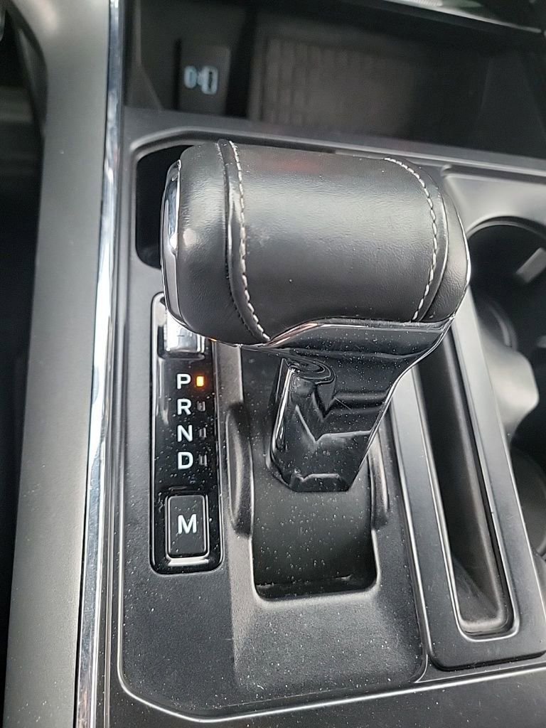 Certified 2022 Ford F150 Lariat w/ Equipment Group 502A High image 49