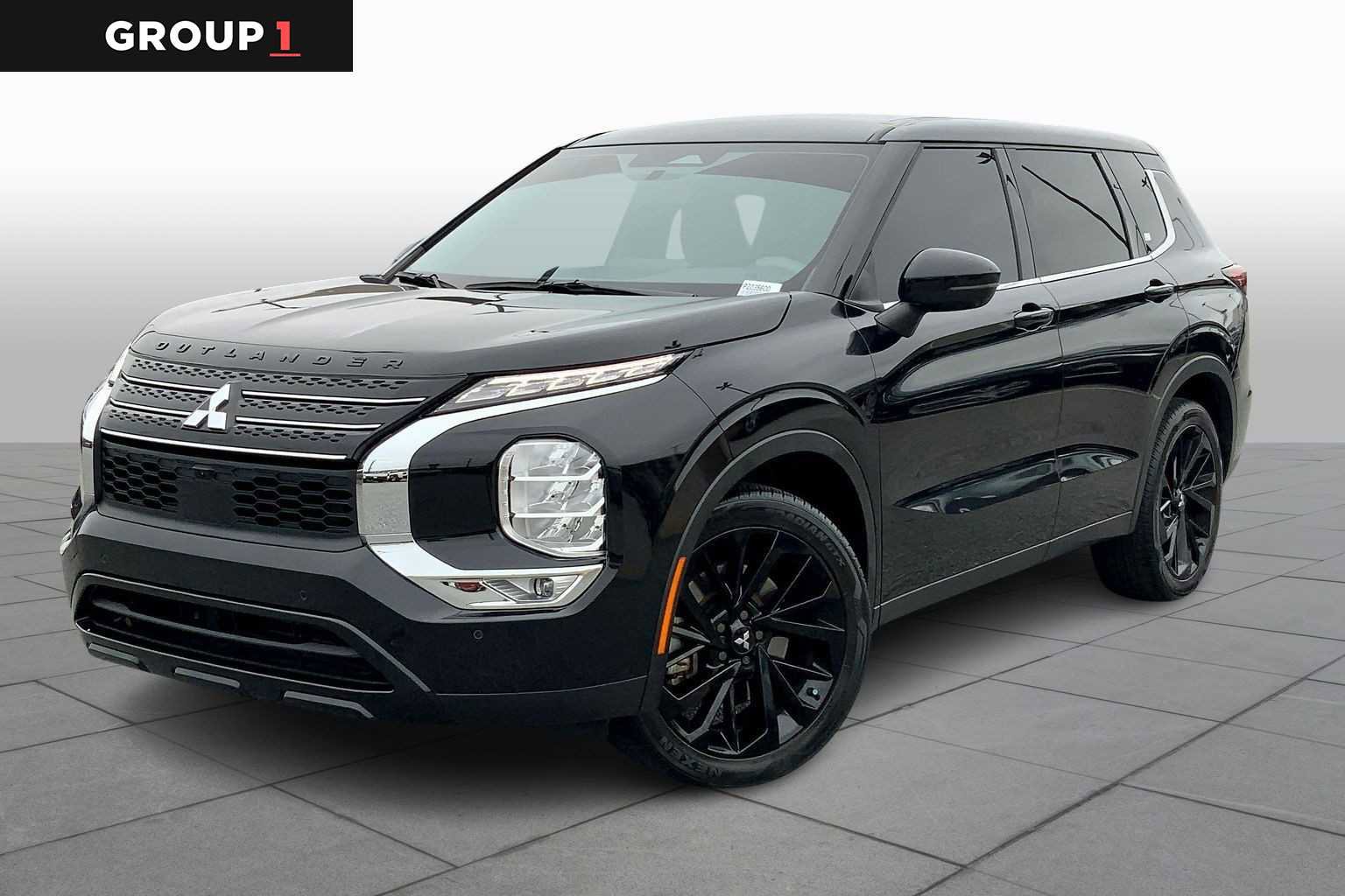 Used 2023 Mitsubishi Outlander SE Black Edition