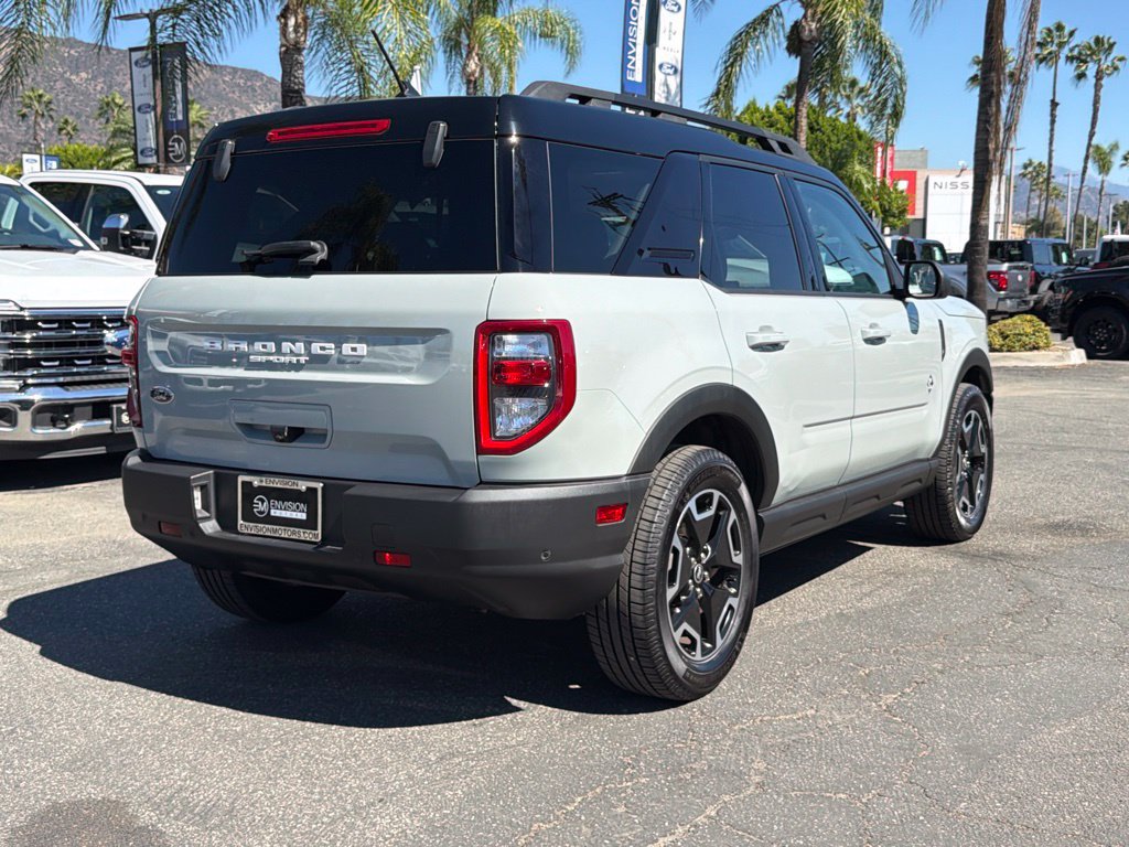Certified 2022 Ford Bronco Sport Outer Banks w/ Tech Package AWD/4WD image 12