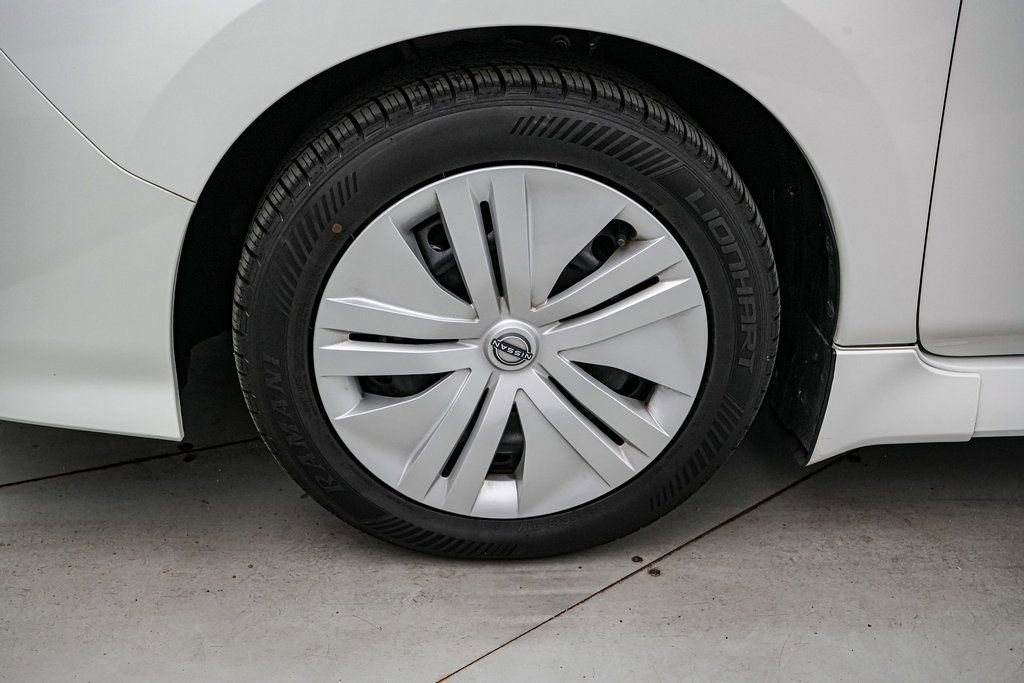 Used 2023 Nissan Leaf S image 10