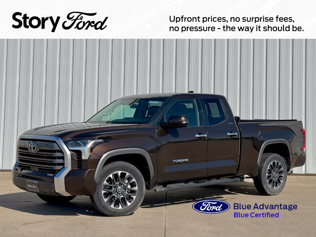 Used 2023 Toyota Tundra Limited AWD/4WD image 1
