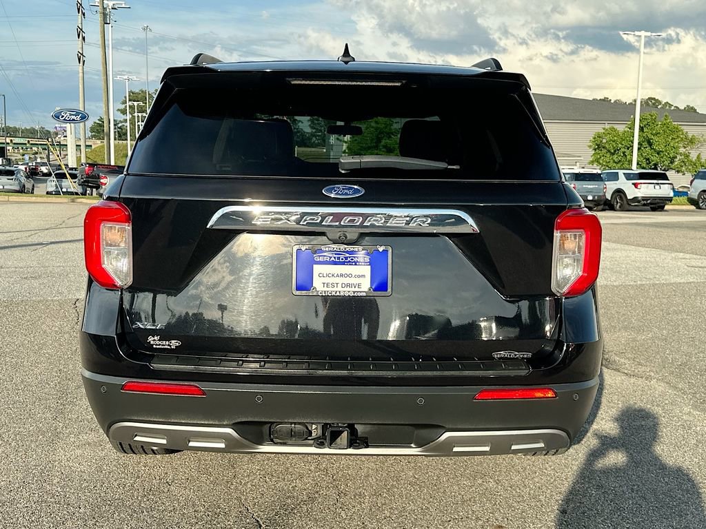 Certified 2020 Ford Explorer XLT w/ Equipment Group 202A RWD image 15