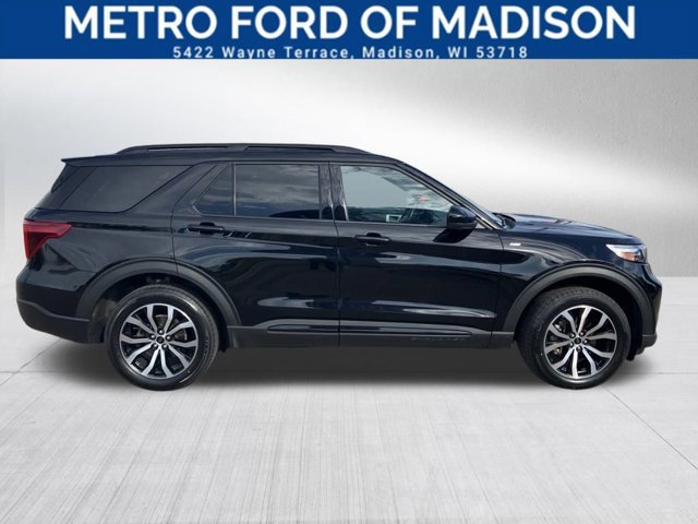 Certified 2022 Ford Explorer ST-Line w/ Class IV Trailer Tow Package