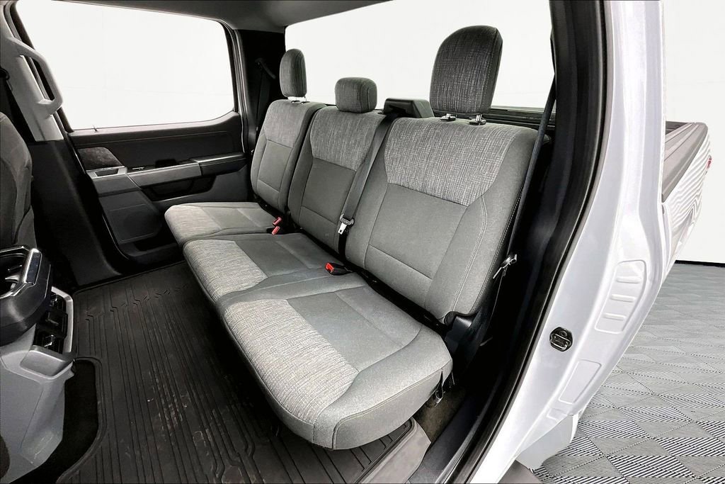 Certified 2021 Ford F150 XLT w/ Equipment Group 302A High image 27