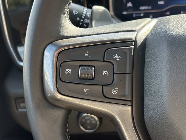 Used 2023 Chevrolet Silverado 1500 High Country w/ Technology Package AWD/4WD image 18