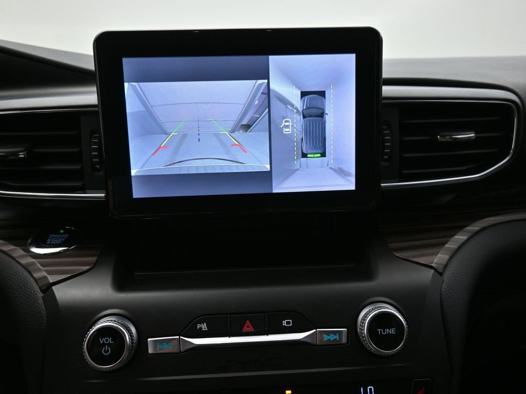 Certified 2020 Ford Explorer Limited image 4