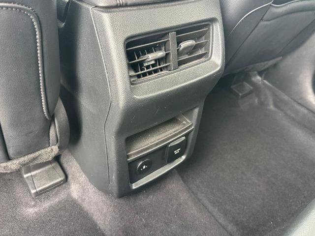 Certified 2023 Ford Edge SEL w/ Convenience Package AWD/4WD image 10