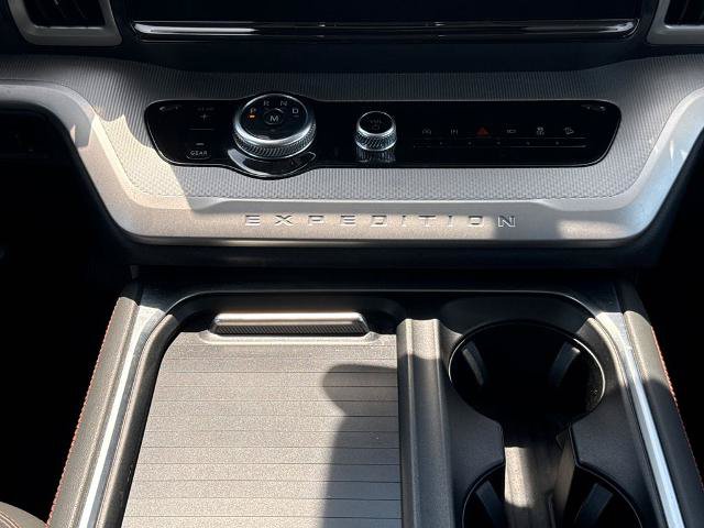 Certified 2025 Ford Expedition Max Active AWD/4WD image 14