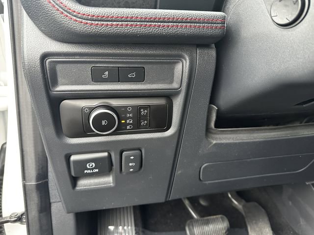 Certified 2023 Ford Expedition Limited image 30