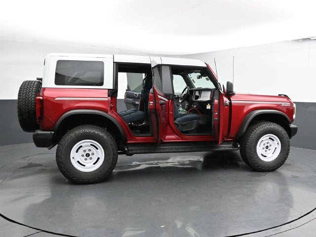 Certified 2025 Ford Bronco Heritage Edition AWD/4WD image 35