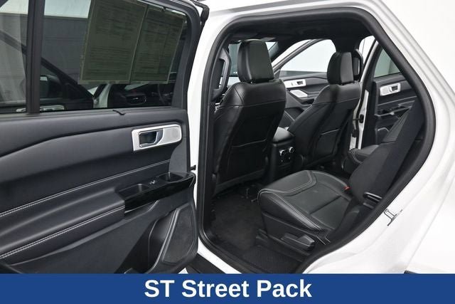 Certified 2022 Ford Explorer ST w/ Equipment Group 401A AWD/4WD image 15