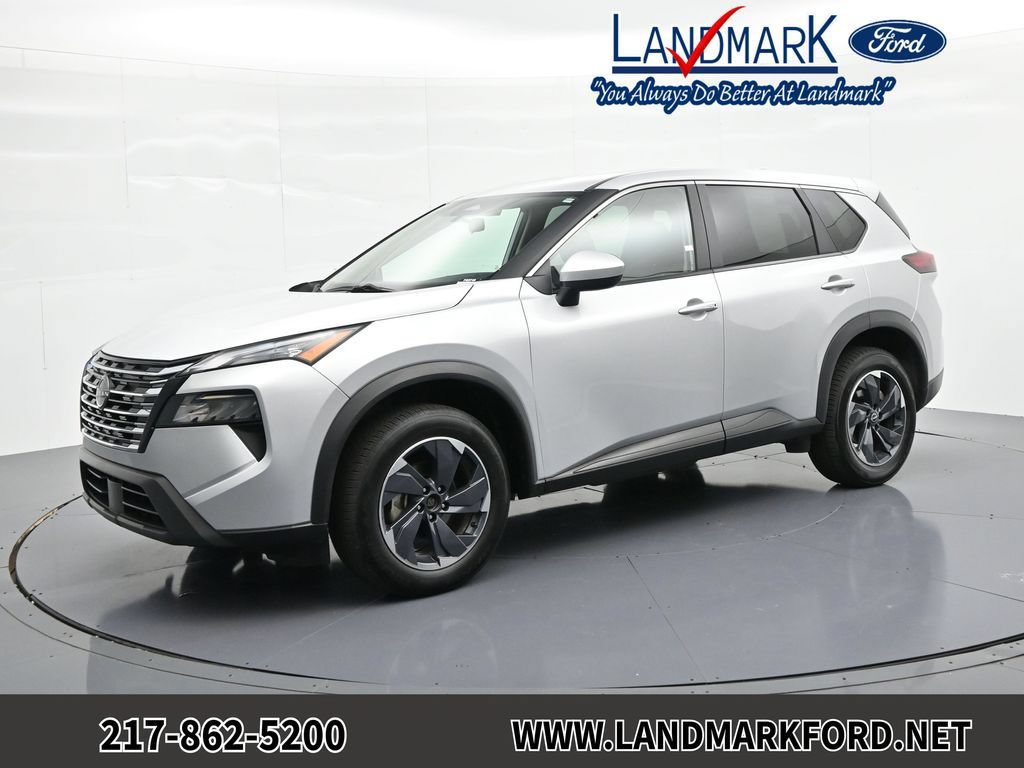 Used 2024 Nissan Rogue SV