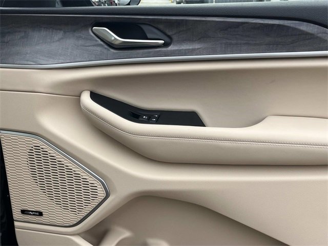 Used 2021 Jeep Grand Cherokee L Limited image 25