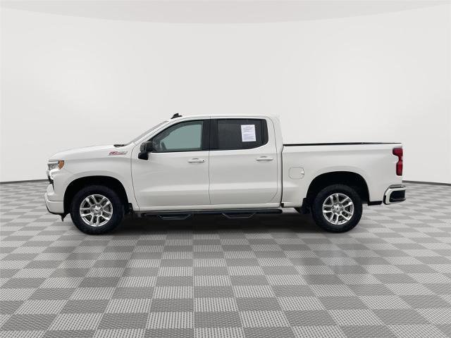 Used 2022 Chevrolet Silverado 1500 RST image 2