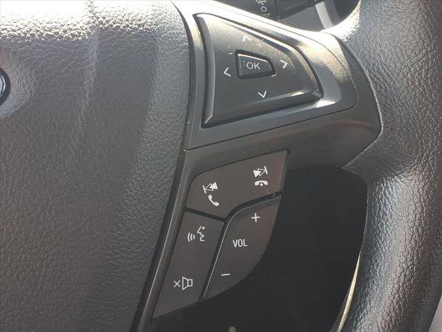 Certified 2022 Ford Edge SE w/ Black Appearance Package image 13