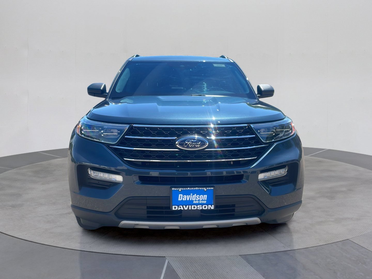 Certified 2023 Ford Explorer XLT w/ Equipment Group 202A AWD/4WD image 11