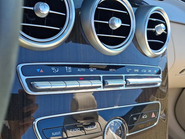Used 2020 Mercedes-Benz C 300 4MATIC Cabriolet image 14