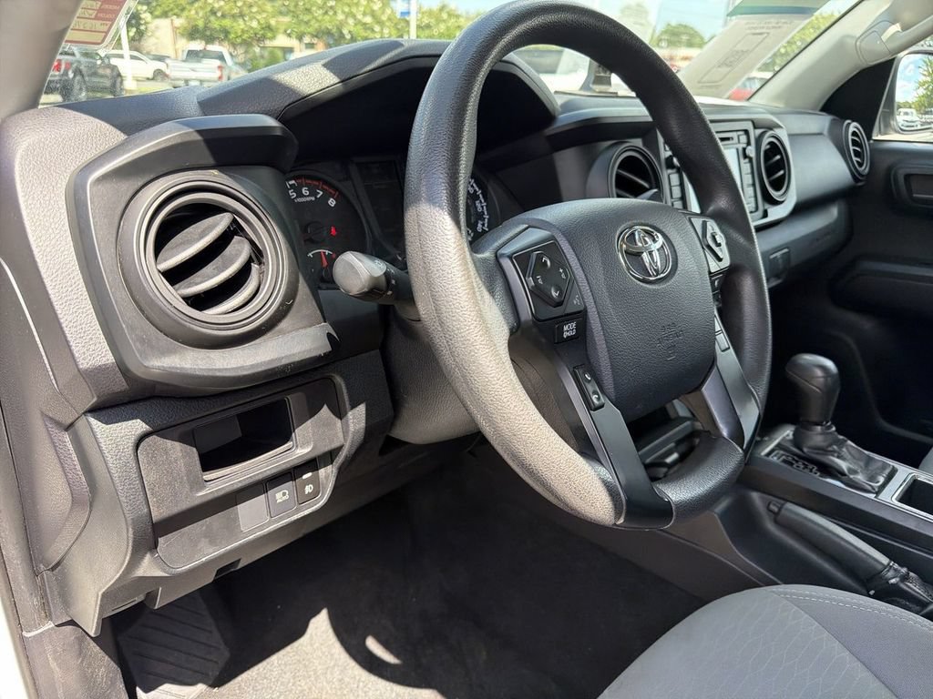 Used 2019 Toyota Tacoma SR RWD image 12