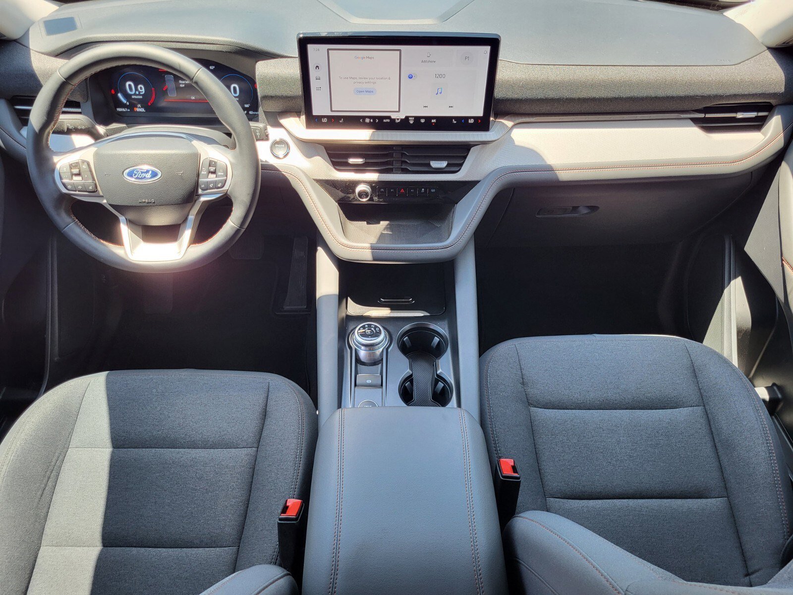 Certified 2025 Ford Explorer Active RWD image 13