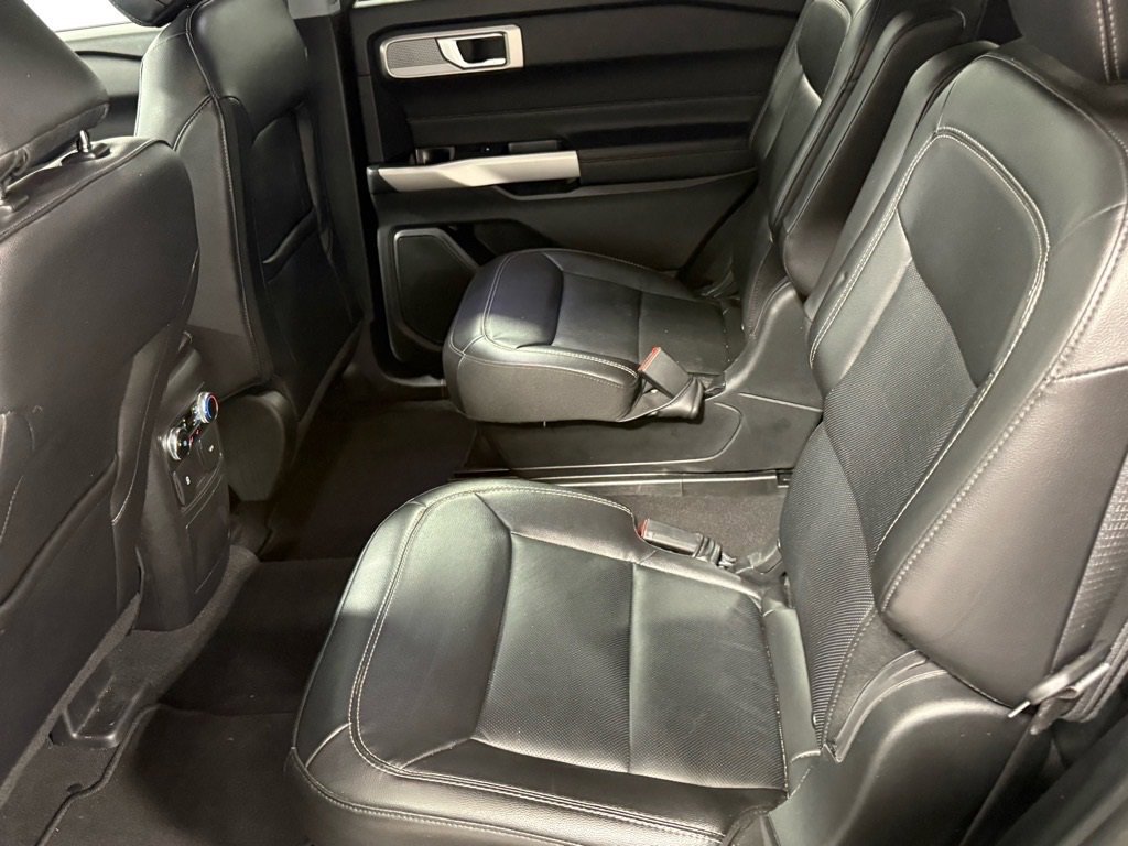 Certified 2023 Ford Explorer Limited image 14
