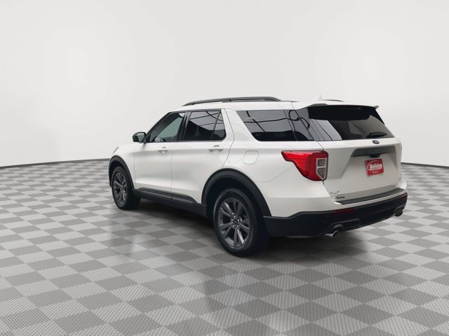 Certified 2023 Ford Explorer XLT w/ Equipment Group 202A AWD/4WD image 37