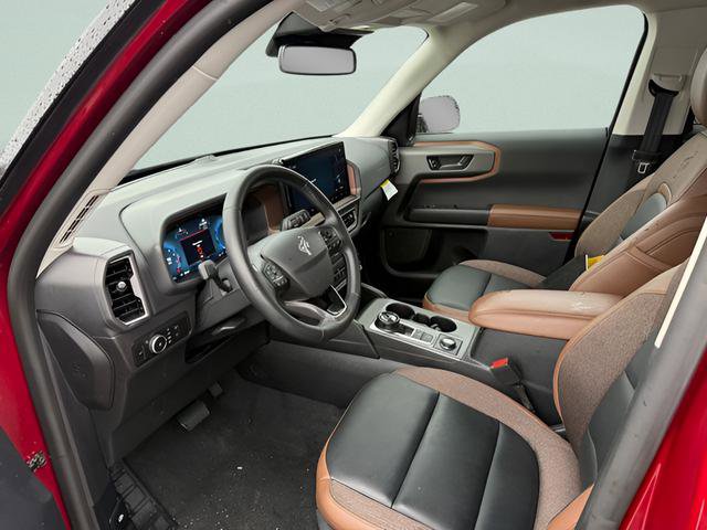 Certified 2025 Ford Bronco Sport Outer Banks w/ Outer Banks Tech Package+ AWD/4WD image 4