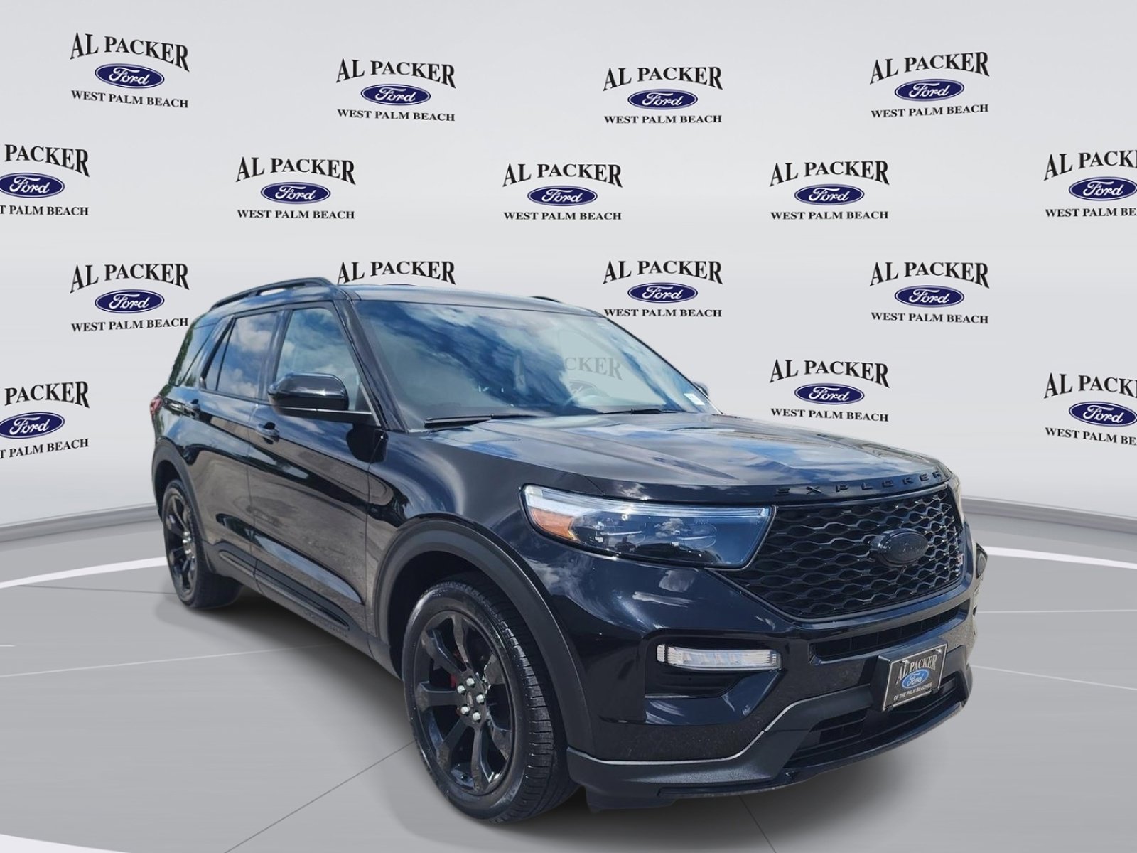 Certified 2022 Ford Explorer ST w/ ST Street Pack RWD image 7