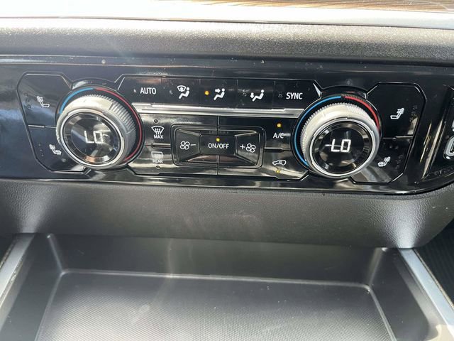 Used 2024 Chevrolet Silverado 1500 RST w/ Z71 Off-Road Package image 18