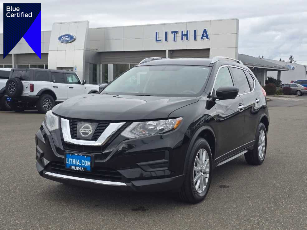 Used 2017 Nissan Rogue SV w/ SV Premium Package image 1