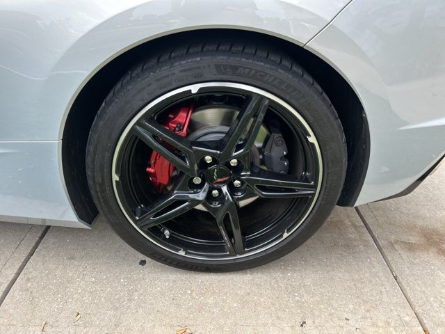 Used 2021 Chevrolet Corvette Stingray Preferred Cpe w/ Z51 Performance Package RWD image 15