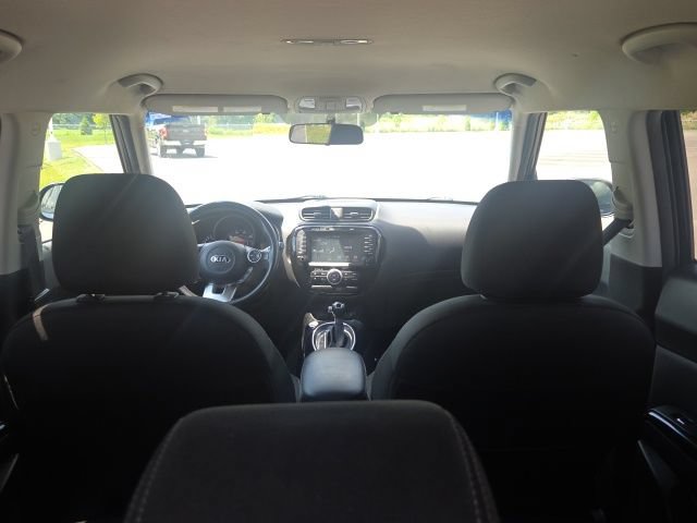 Used 2017 Kia Soul + w/ Audio Package FWD image 12