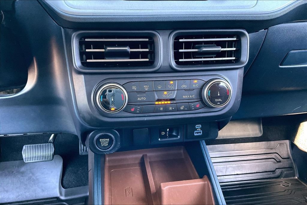 Certified 2022 Ford Maverick Lariat w/ Lariat Luxury Package AWD/4WD image 35