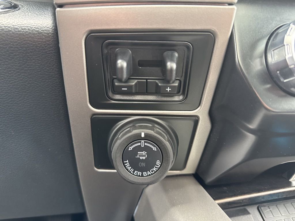 Certified 2022 Ford F350 Lariat w/ Lariat Ultimate Package image 33