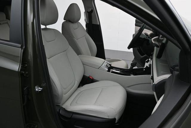 Used 2026 Hyundai Tucson SEL FWD image 27