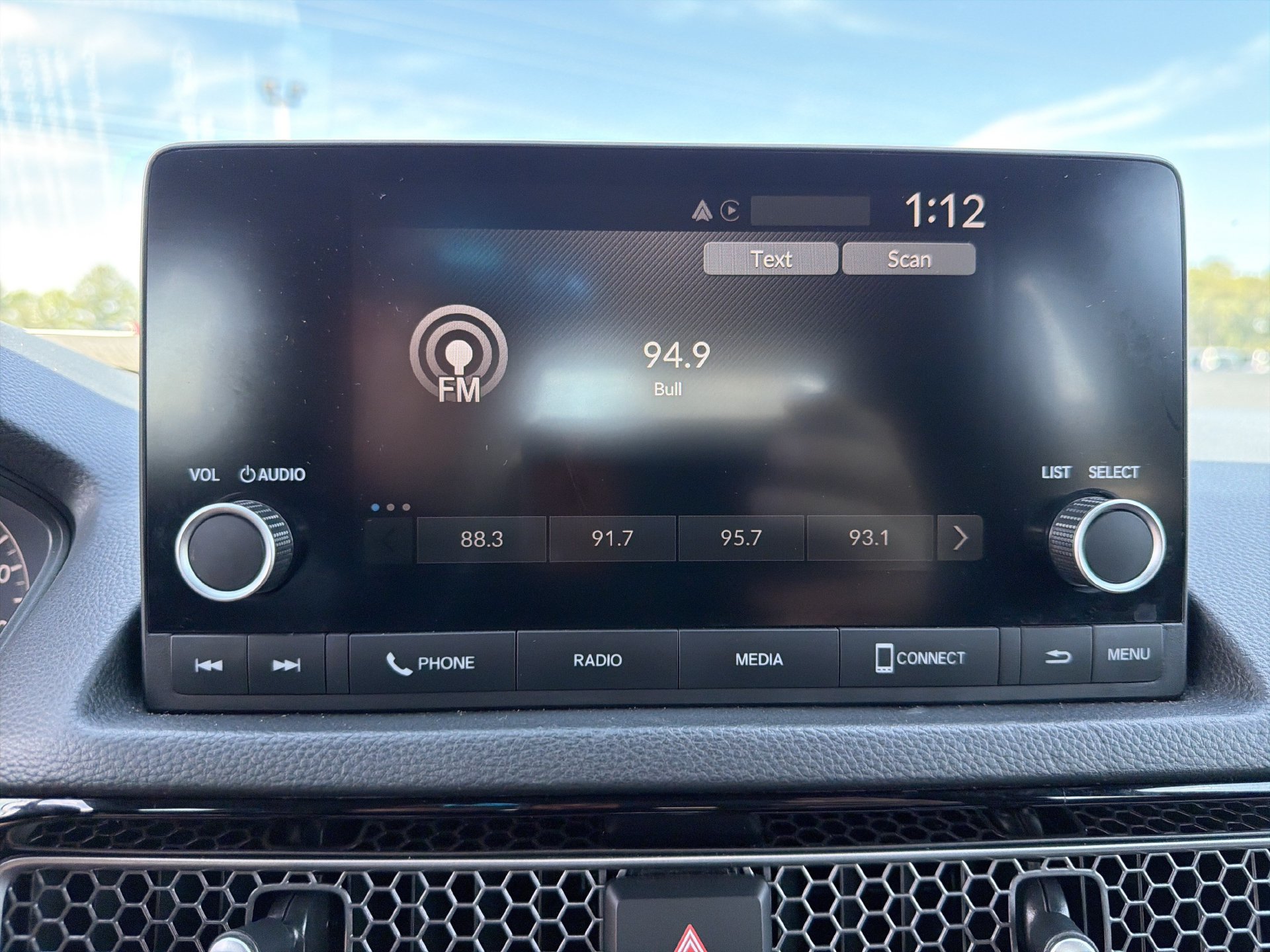Used 2025 Honda Civic Sport image 6
