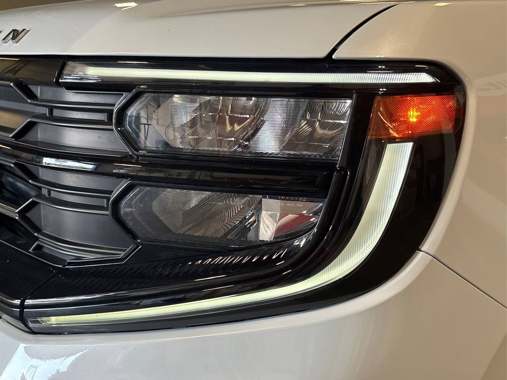 Certified 2025 Ford Expedition Max Active AWD/4WD image 21