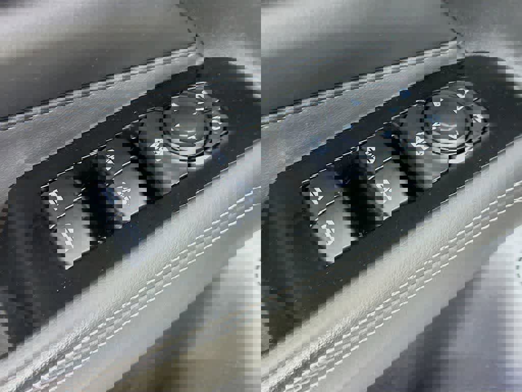 Used 2020 Cadillac CT4 Luxury w/ Cold Weather Package image 29