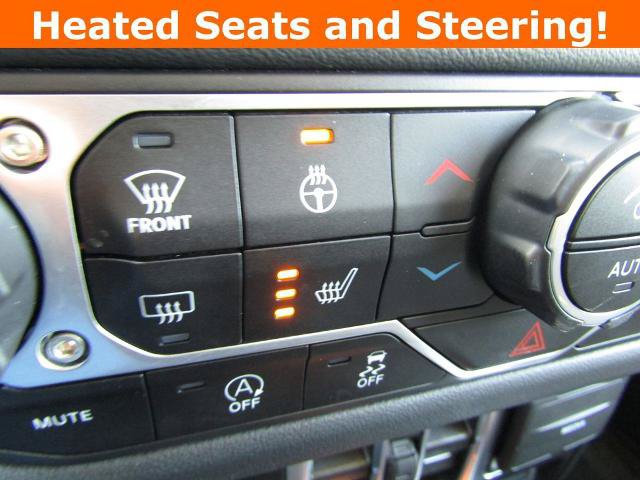 Used 2025 Jeep Wrangler Unlimited Rubicon w/ Convenience Group AWD/4WD image 9