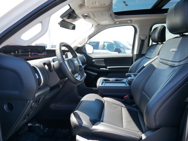 Certified 2025 Ford Expedition Max Platinum AWD/4WD image 7