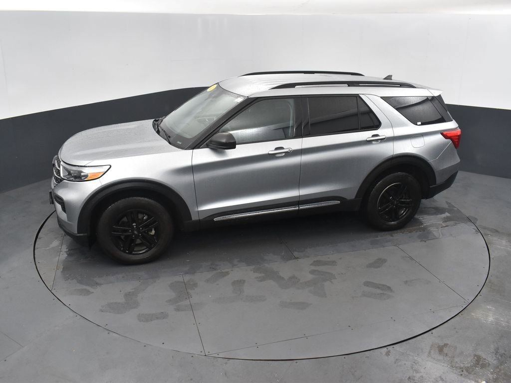 Certified 2024 Ford Explorer XLT w/ Class IV Trailer Tow Package image 36