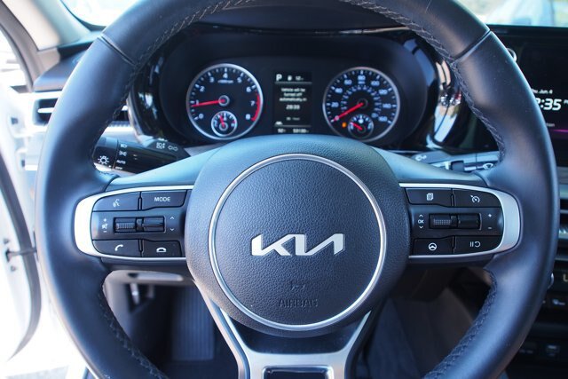 Used 2023 Kia K5 EX FWD image 23