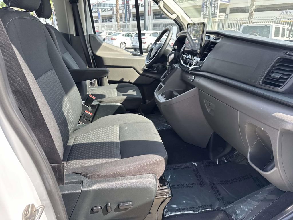 Certified 2022 Ford Transit 350 XLT RWD image 13