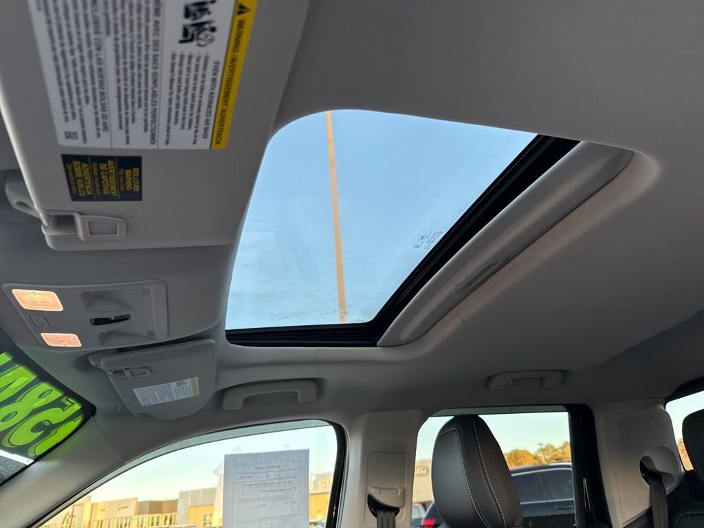 Certified 2025 Ford Maverick Lobo image 22