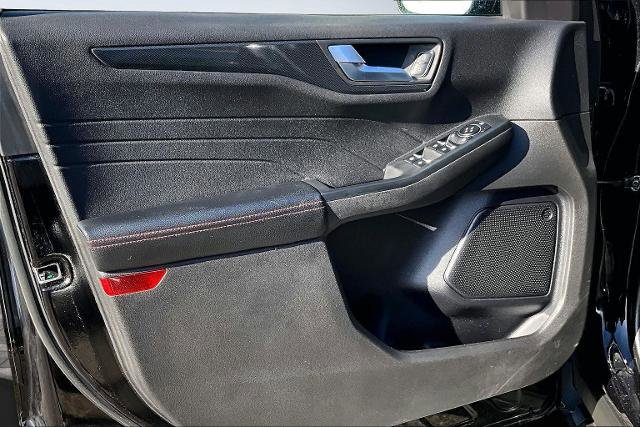 Certified 2023 Ford Escape ST-Line w/ Tech Pack #1 image 28