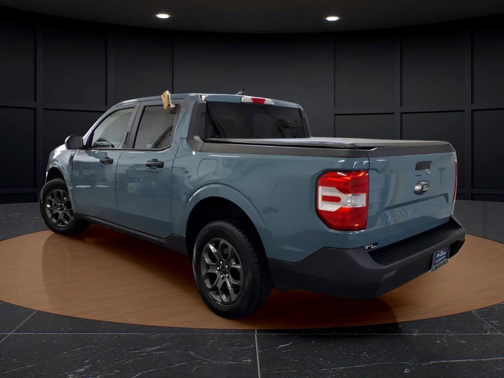 Certified 2022 Ford Maverick XLT FWD image 4