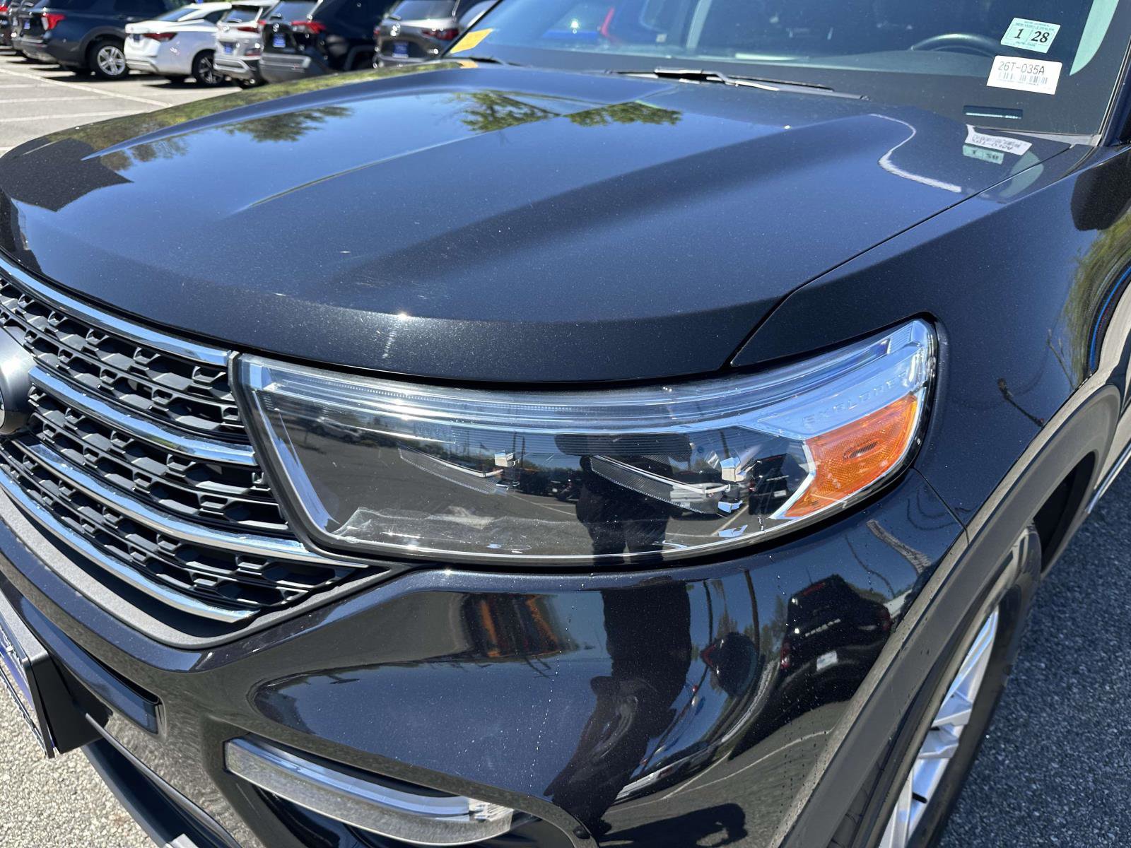 Certified 2022 Ford Explorer XLT w/ Equipment Group 202A AWD/4WD image 9