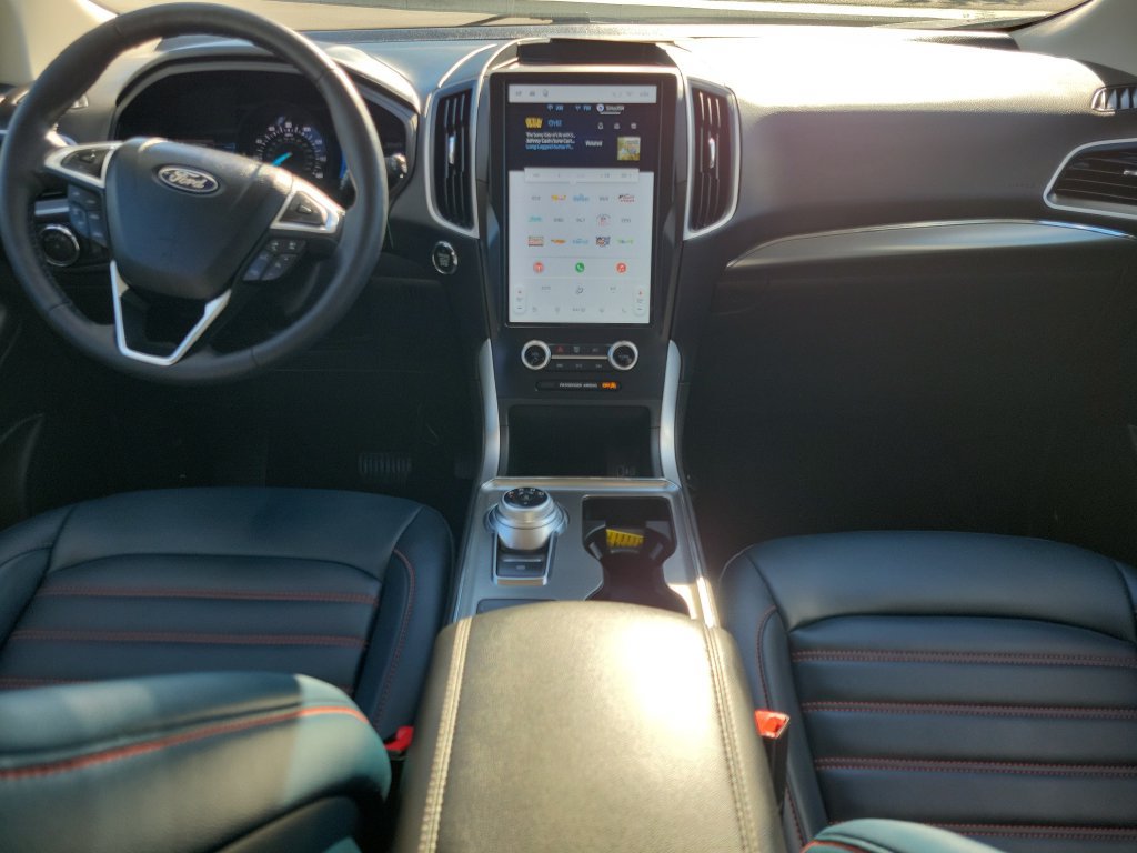 Certified 2024 Ford Edge SEL w/ Sport Appearance Package AWD/4WD image 15